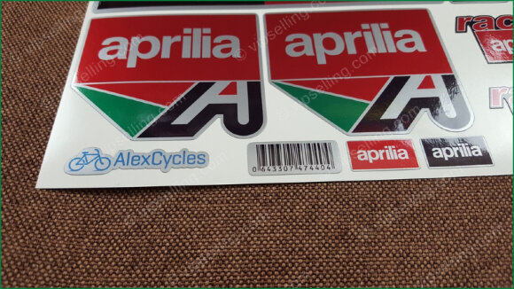 a601_aprilia_kit_0643307474404_silver_ph5.jpg a601_aprilia_kit_0643307474404_silver_ph5.jpg