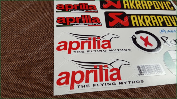 a515_aprilia_kit_0643307474510_ph6.jpg a515_aprilia_kit_0643307474510_ph6.jpg