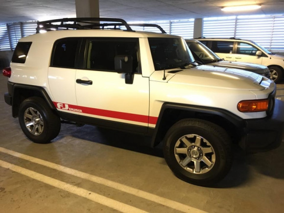 WhiteFJwRedRockerPanelStripes.jpg WhiteFJwRedRockerPanelStripes.jpg