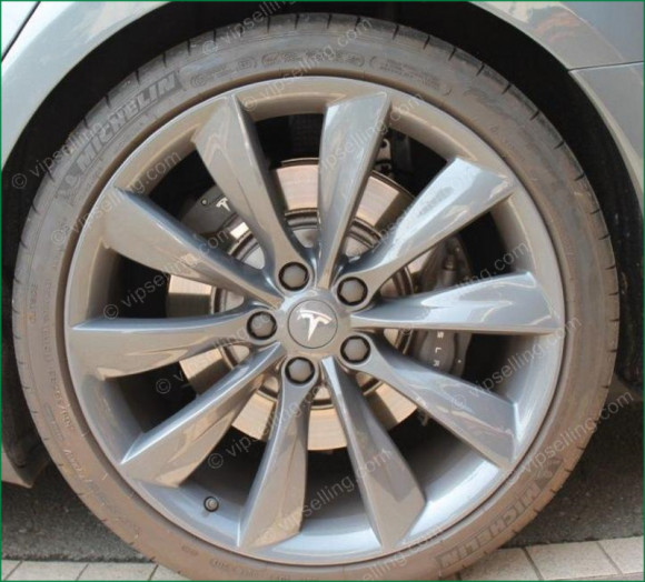 a571_tesla_wheels_silver_0643307474671_ph90v.jpg a571_tesla_wheels_silver_0643307474671_ph90v.jpg